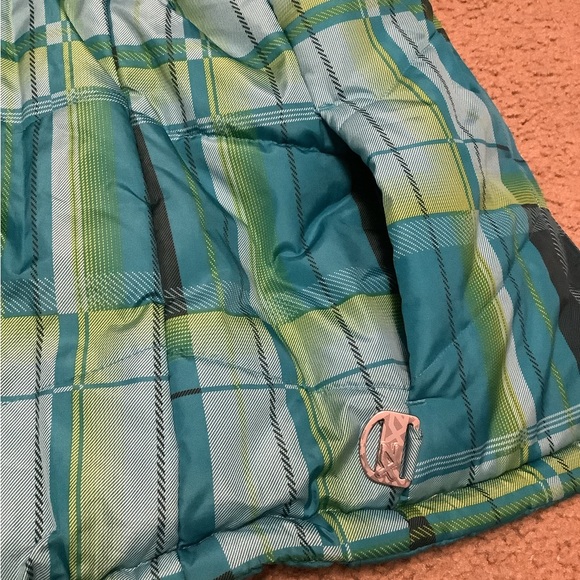 Vest - Picture 3 of 5